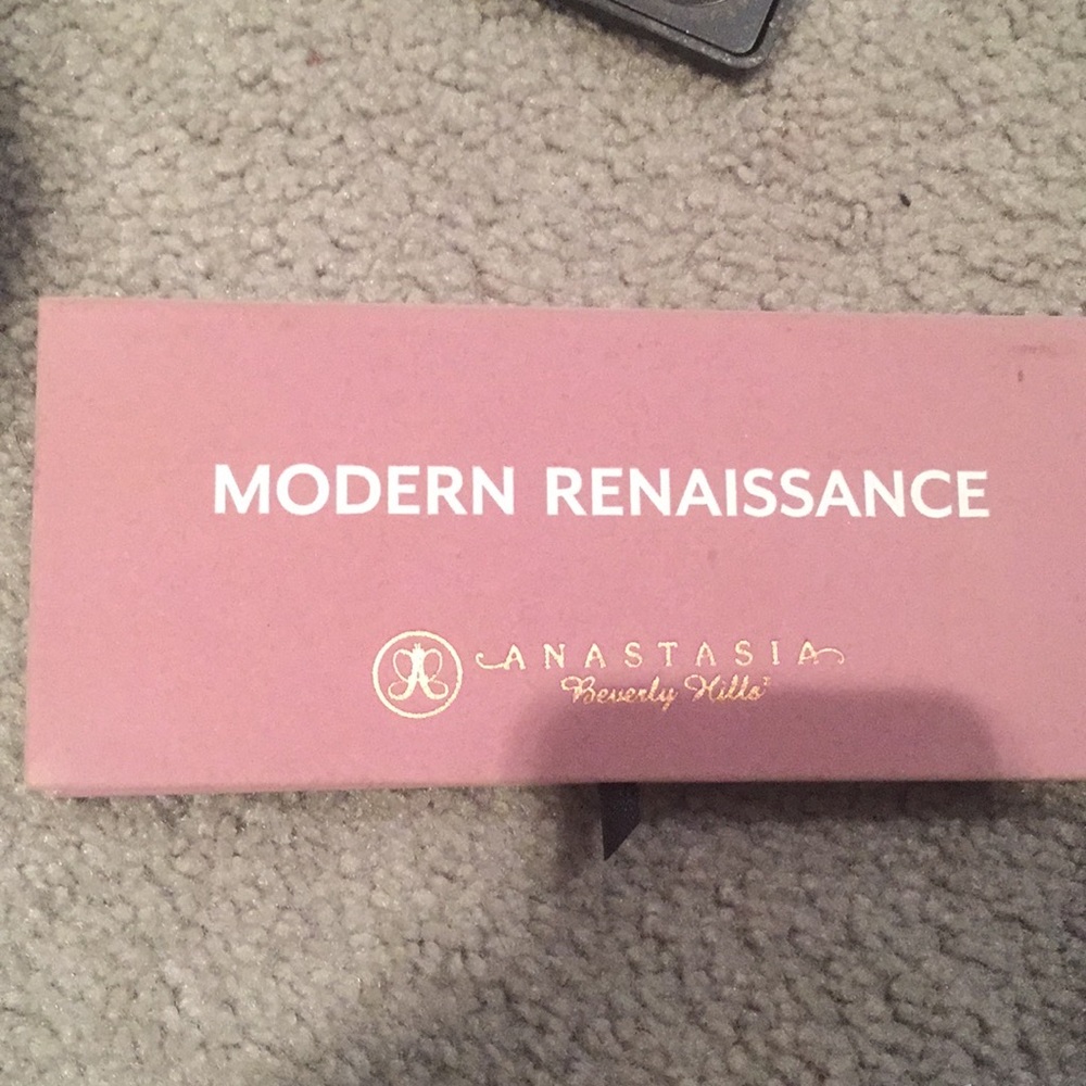 Modern renaissance palette